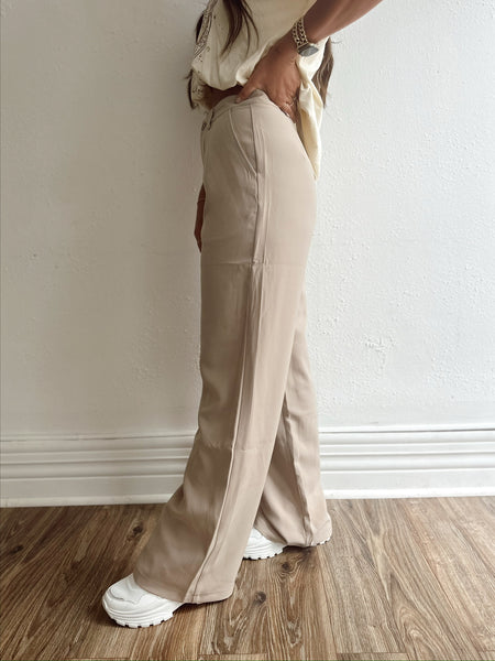 Everly Solid Taupe Trousers